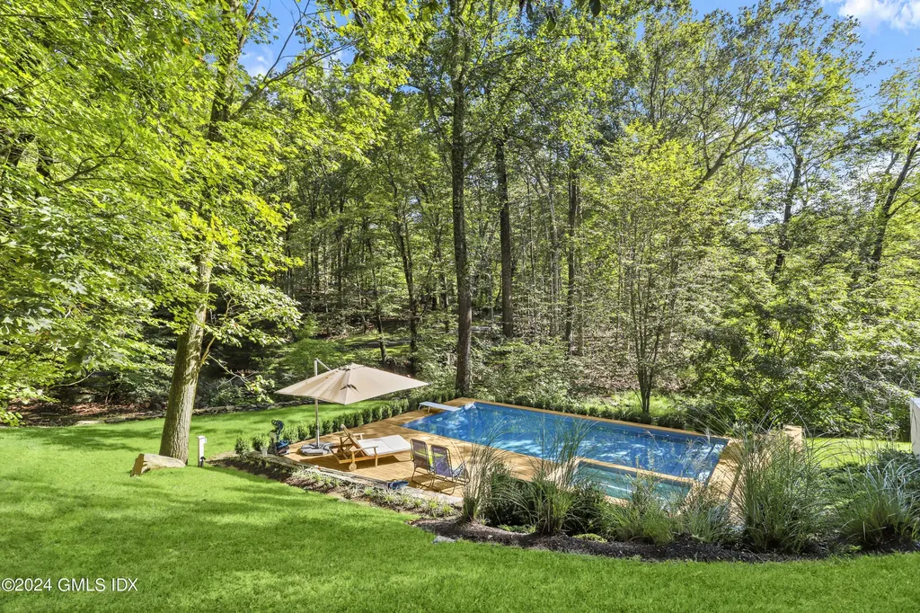 979 Lake Avenue Greenwich CT 06831