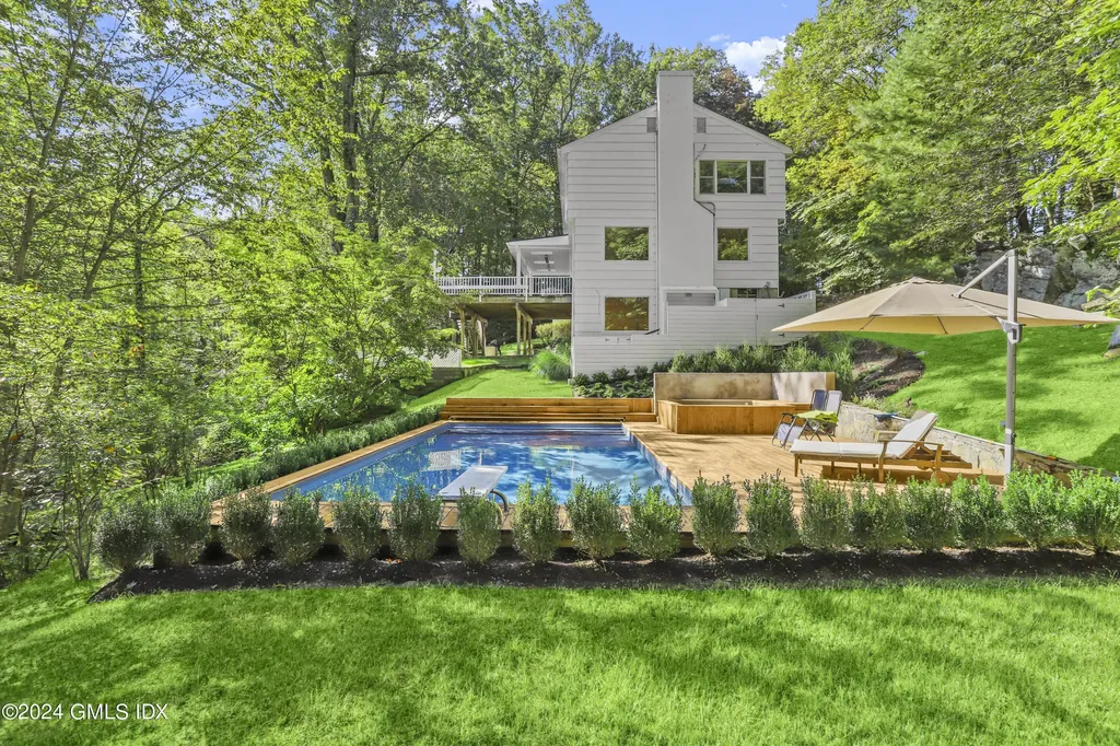 979 Lake Avenue Greenwich CT 06831