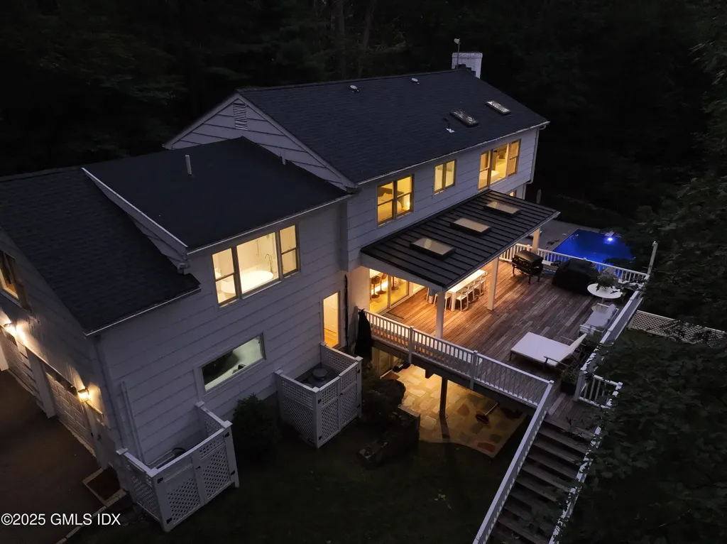 979 Lake Avenue Greenwich CT 06831