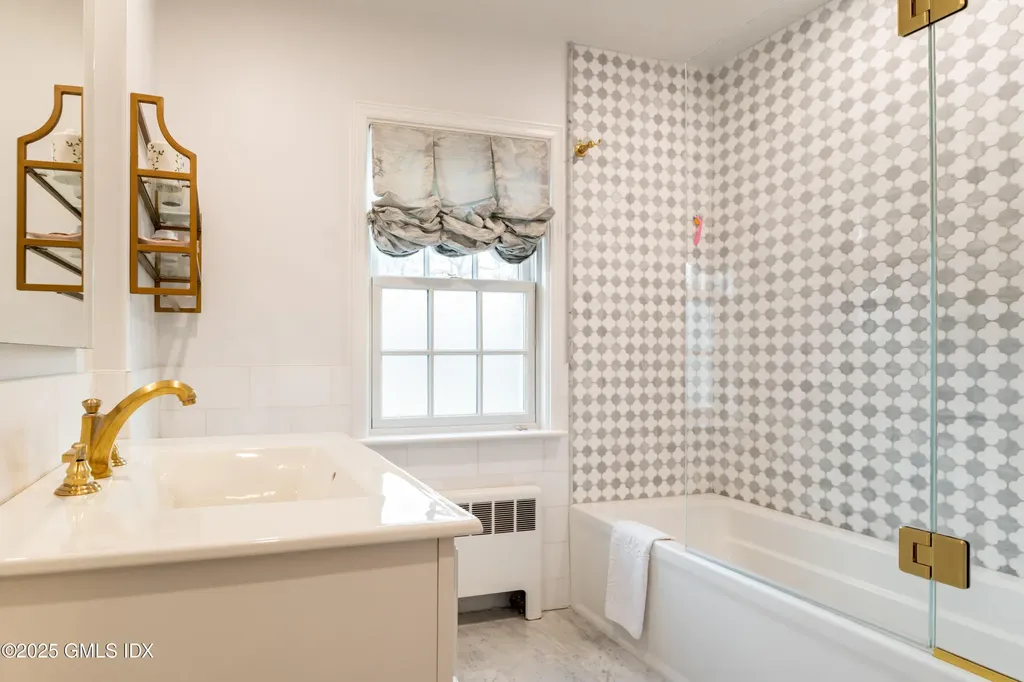 647 Lake Avenue Greenwich CT 06830