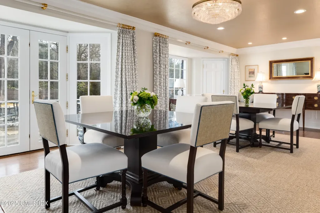 647 Lake Avenue Greenwich CT 06830