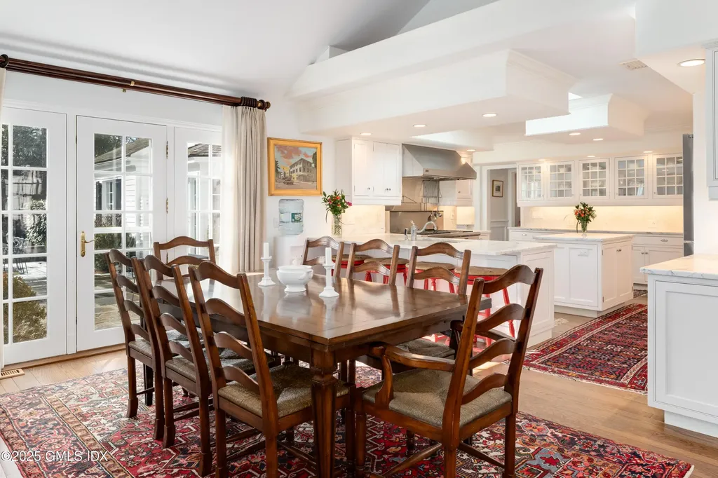 647 Lake Avenue Greenwich CT 06830