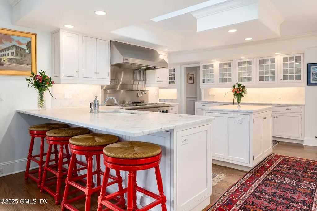 647 Lake Avenue Greenwich CT 06830