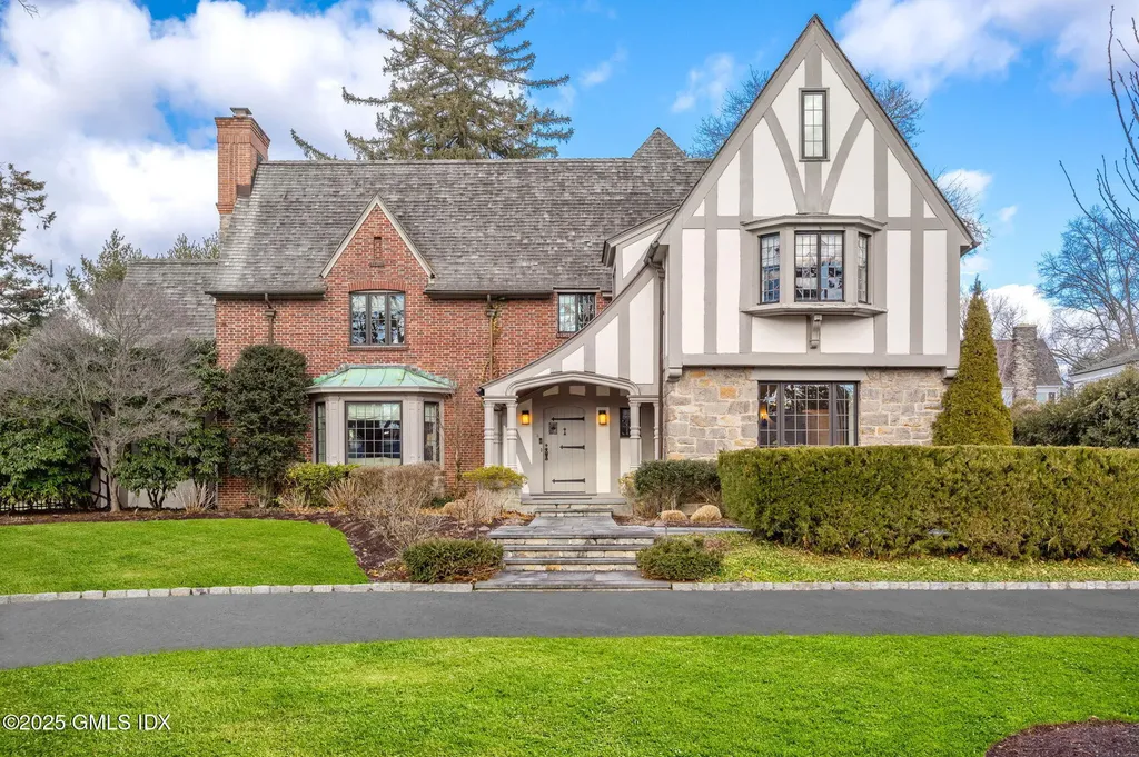 3 Vista Avenue Old Greenwich CT 06870