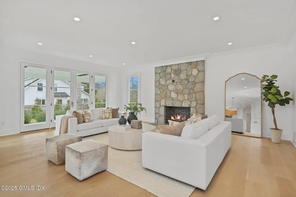 118 Leroy Avenue Darien CT 06820