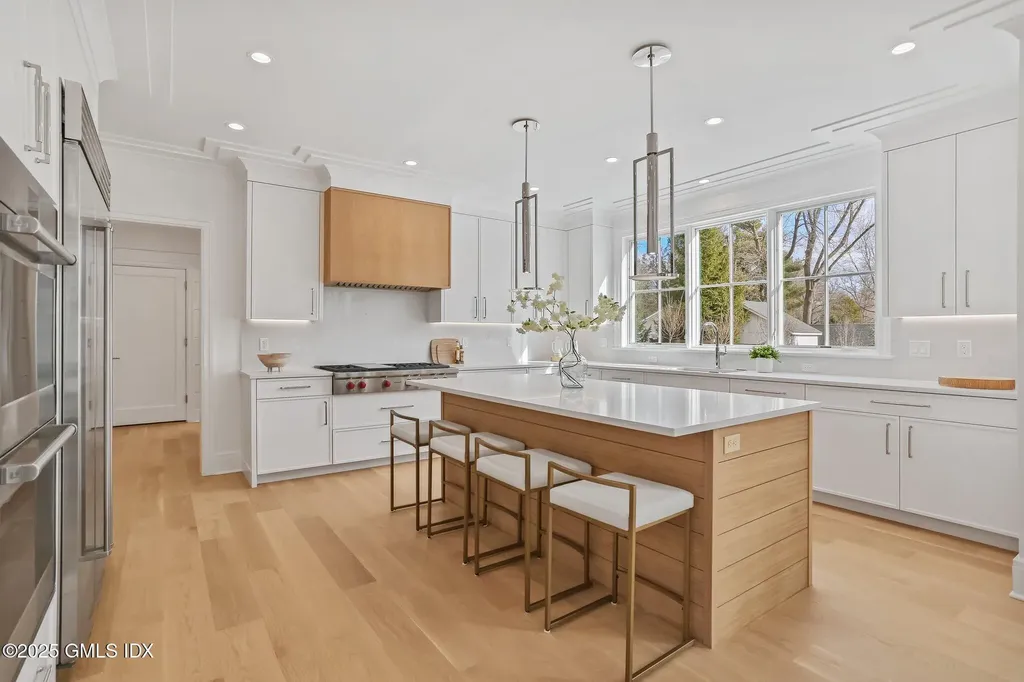 118 Leroy Avenue Darien CT 06820