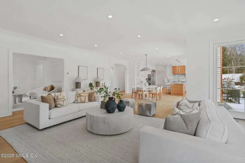 118 Leroy Avenue Darien CT 06820