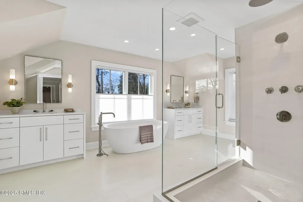 118 Leroy Avenue Darien CT 06820