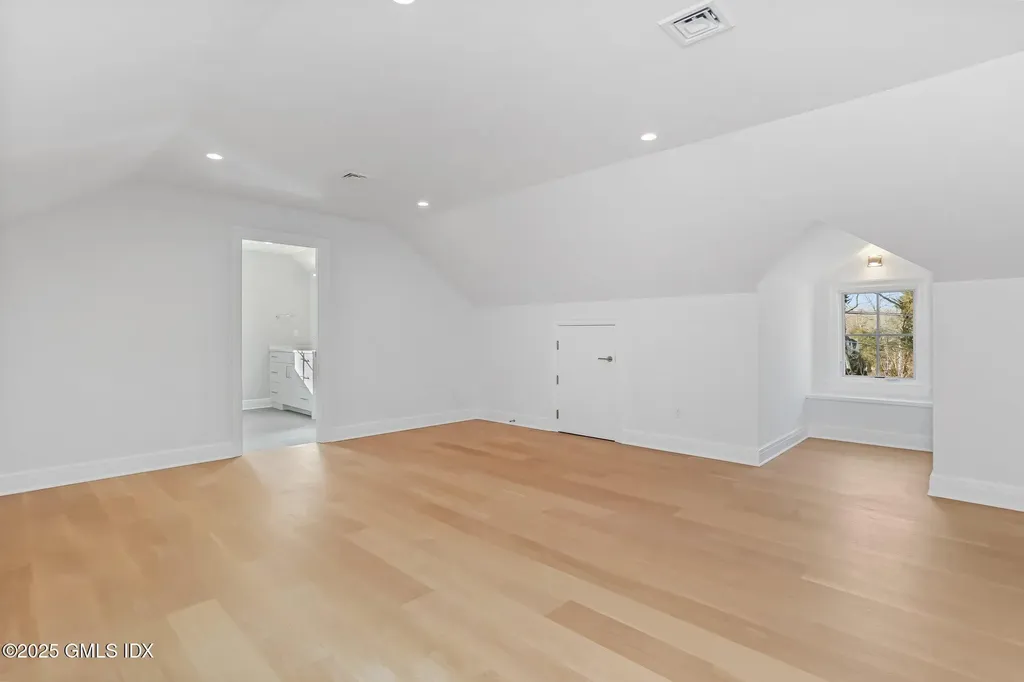 118 Leroy Avenue Darien CT 06820