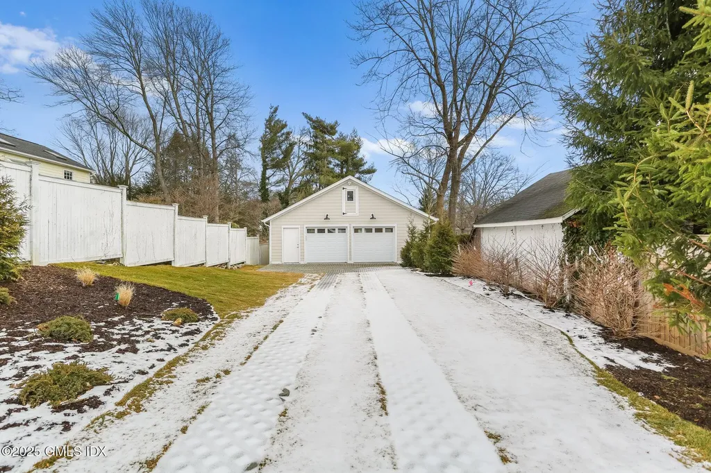 118 Leroy Avenue Darien CT 06820