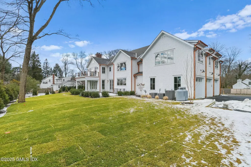 118 Leroy Avenue Darien CT 06820