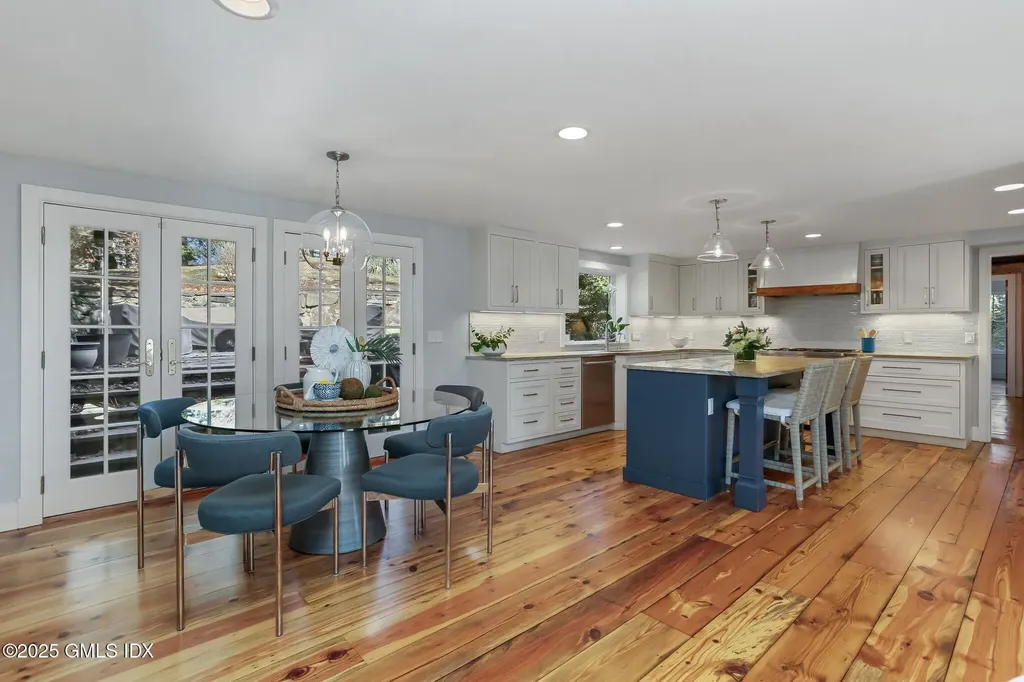 3 Cat Rock Road Cos Cob CT 06807