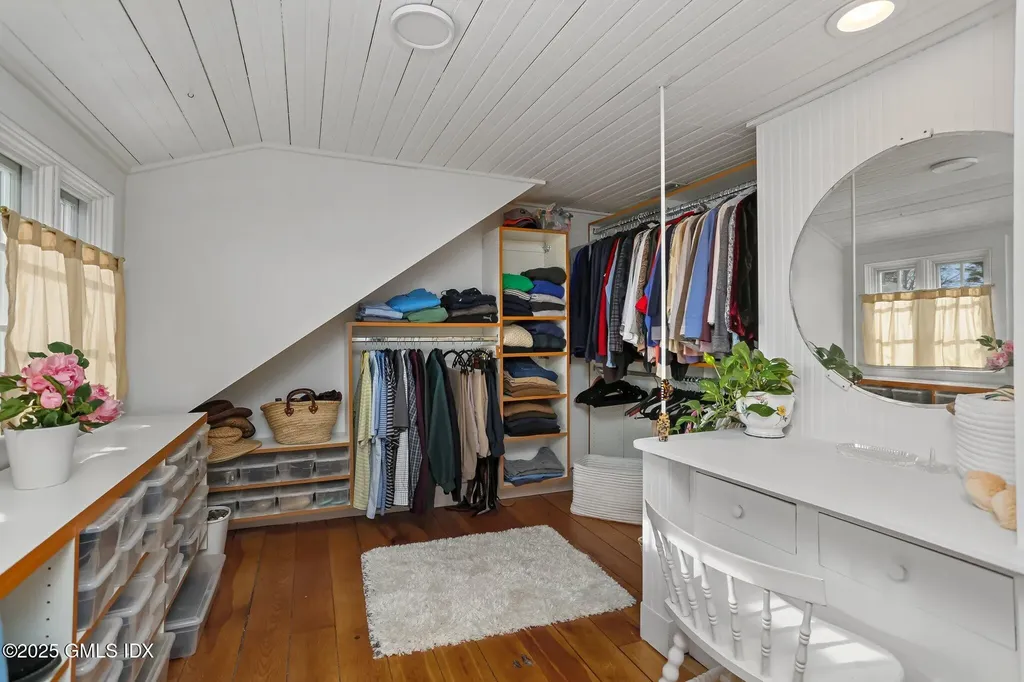 3 Cat Rock Road Cos Cob CT 06807