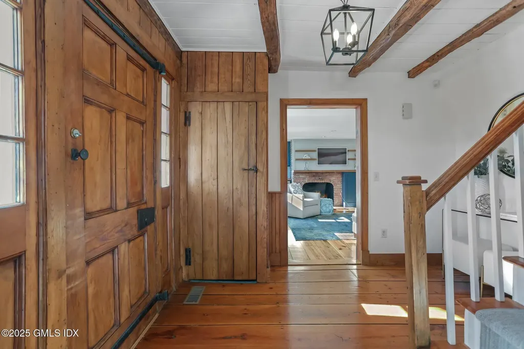 3 Cat Rock Road Cos Cob CT 06807