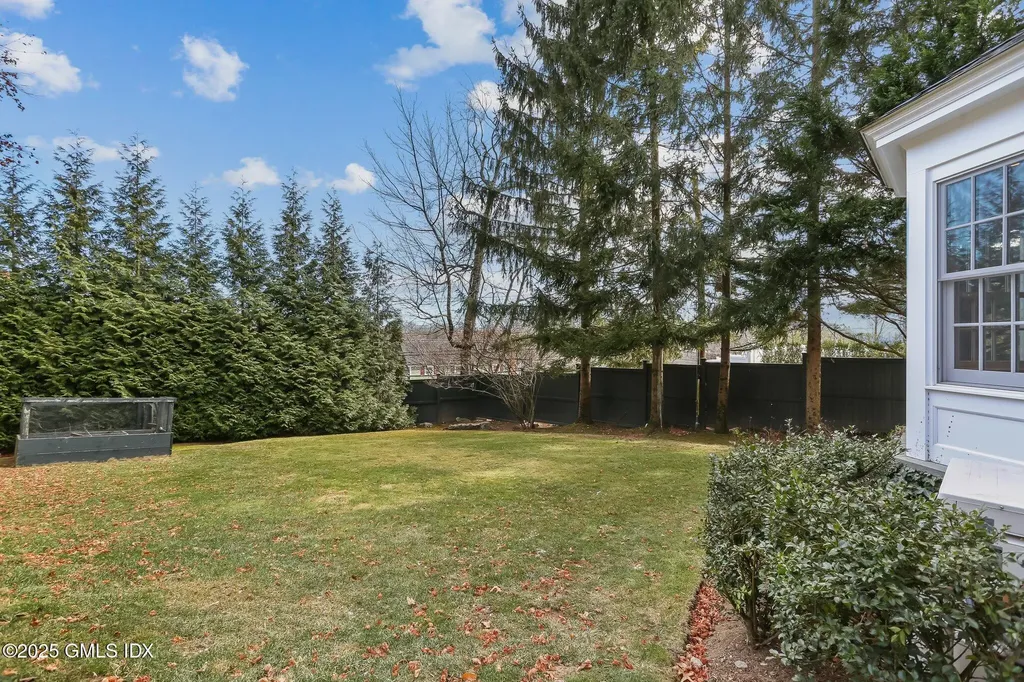 3 Cat Rock Road Cos Cob CT 06807