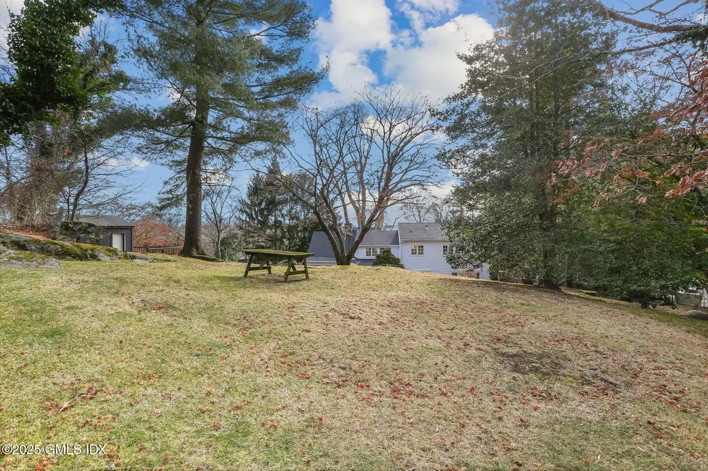 3 Cat Rock Road Cos Cob CT 06807