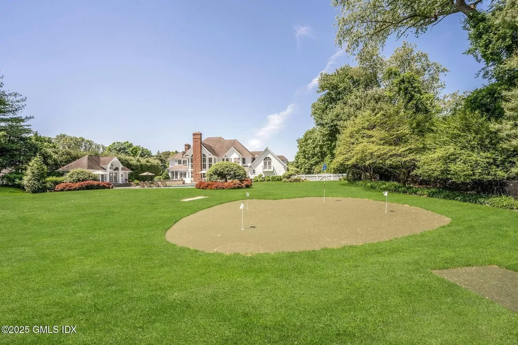 42 N Meadows Lane Stamford CT 06903