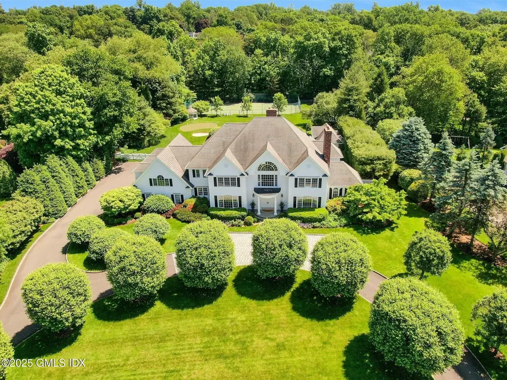 42 N Meadows Lane Stamford CT 06903