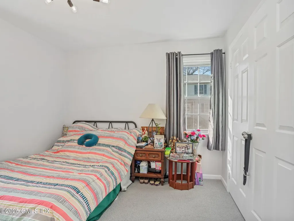 171 1/2 Henry Street Greenwich CT 06830