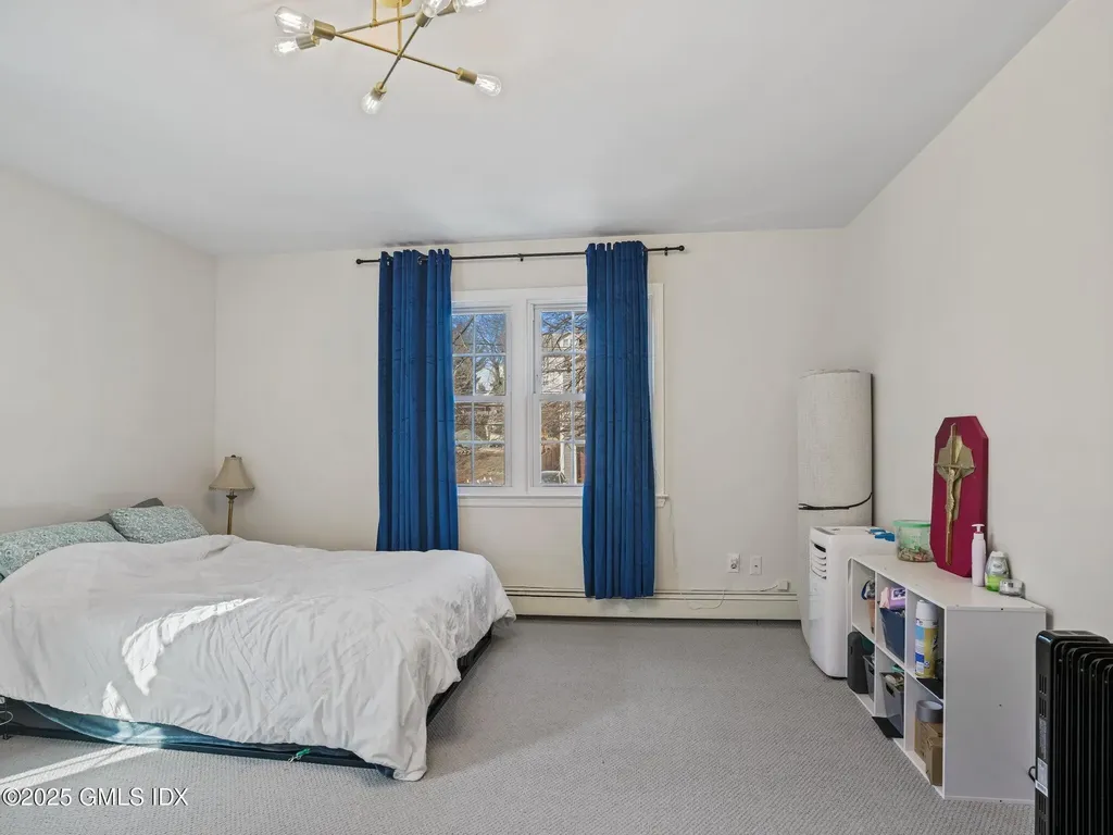 171 1/2 Henry Street Greenwich CT 06830