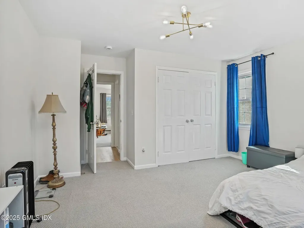 171 1/2 Henry Street Greenwich CT 06830