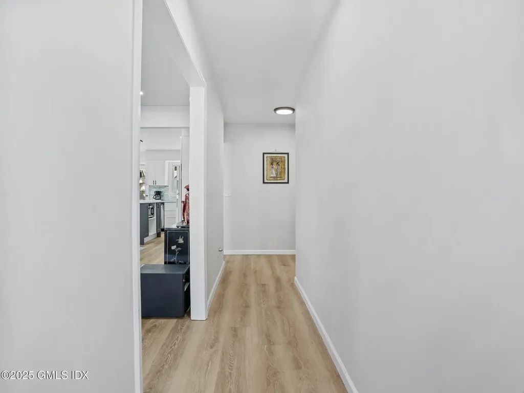 171 1/2 Henry Street Greenwich CT 06830