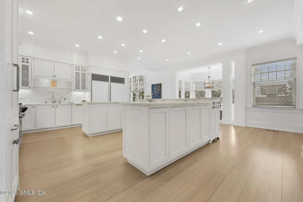 65 Hunting Ridge Road Greenwich CT 06831