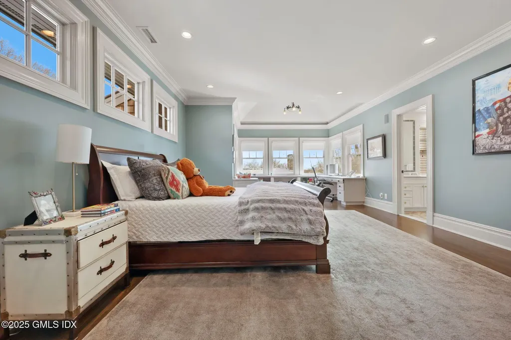 65 Hunting Ridge Road Greenwich CT 06831