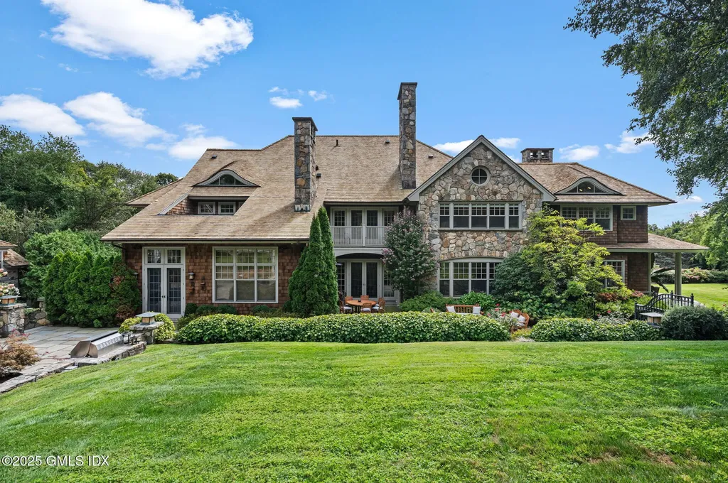 65 Hunting Ridge Road Greenwich CT 06831