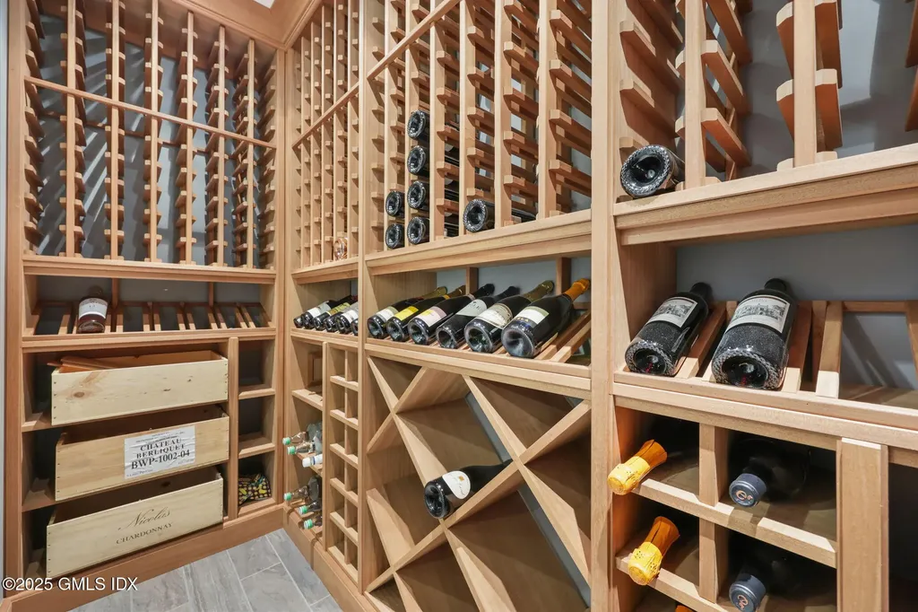 65 Hunting Ridge Road Greenwich CT 06831