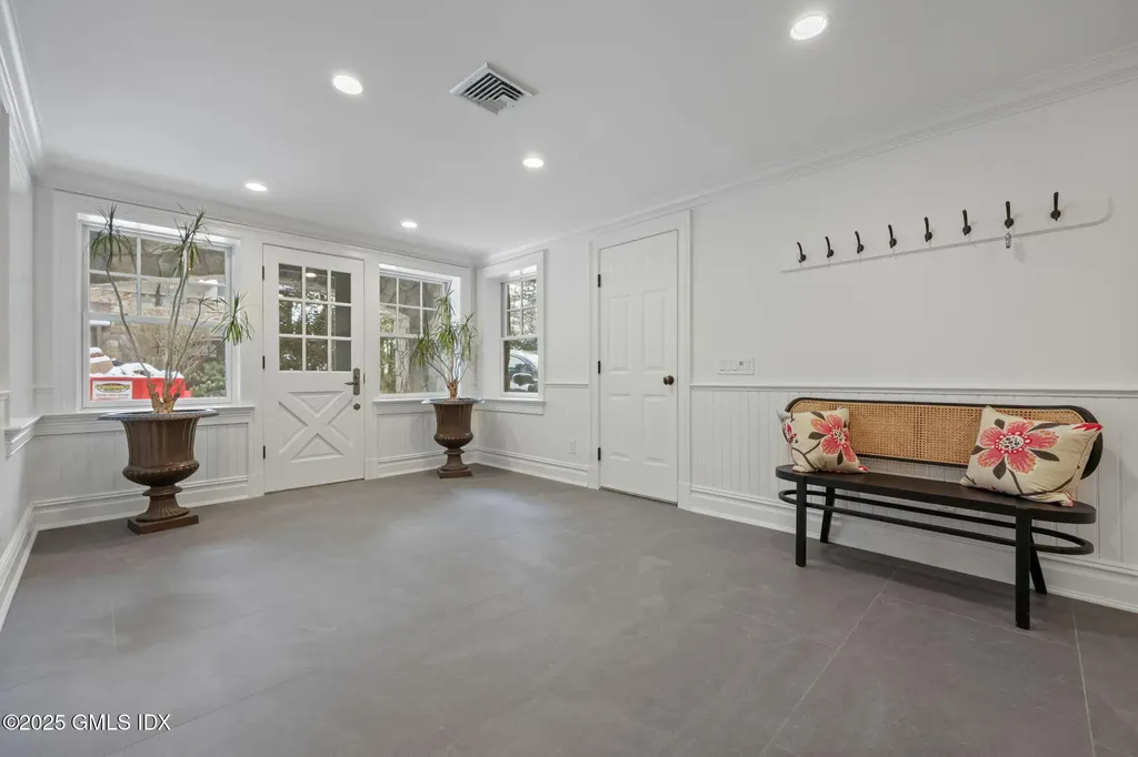 65 Hunting Ridge Road Greenwich CT 06831