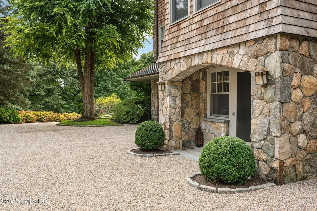 65 Hunting Ridge Road Greenwich CT 06831