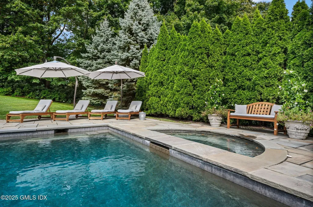 65 Hunting Ridge Road Greenwich CT 06831