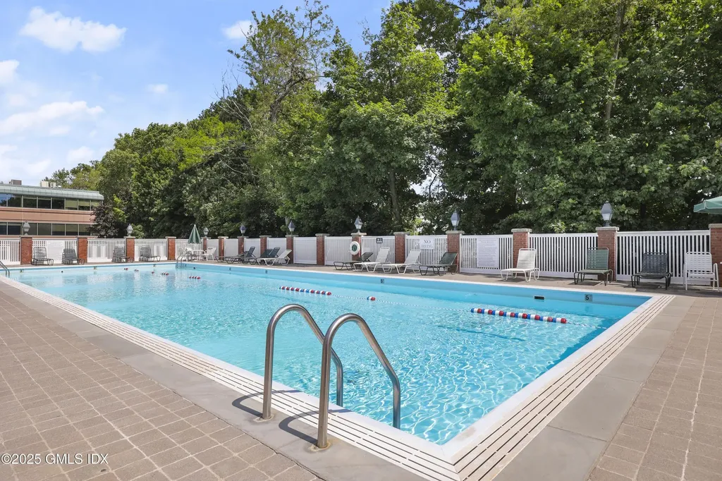 51 Forest Avenue Old Greenwich CT 06870