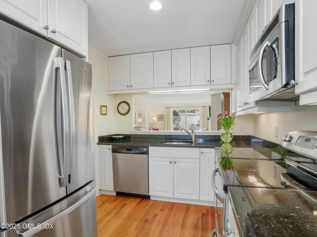 51 Forest Avenue Old Greenwich CT 06870