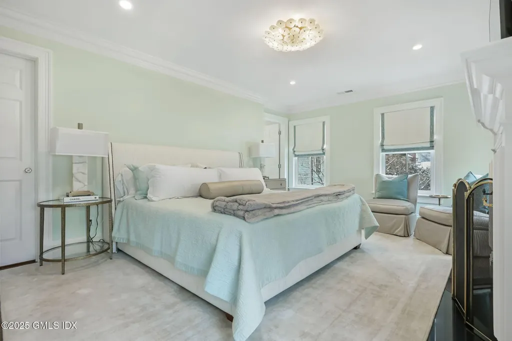 182 Milbank Avenue Greenwich CT 06830