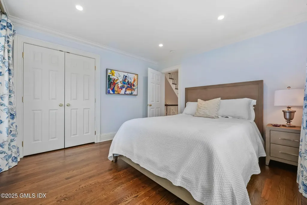 182 Milbank Avenue Greenwich CT 06830