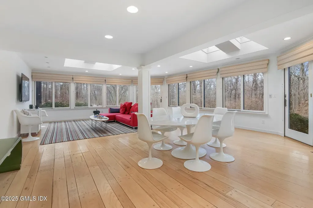 968 Lake Avenue Greenwich CT 06831