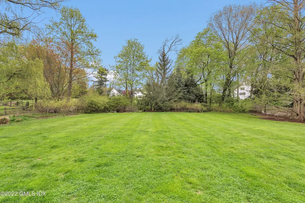 19 Parsonage Road Greenwich CT 06830