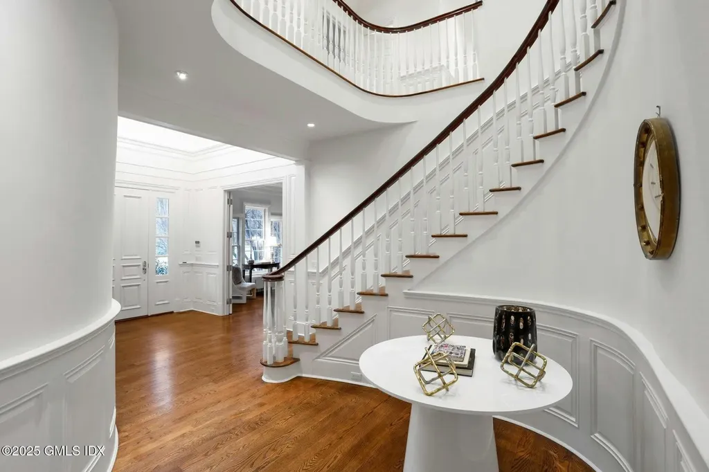 19 Parsonage Road Greenwich CT 06830