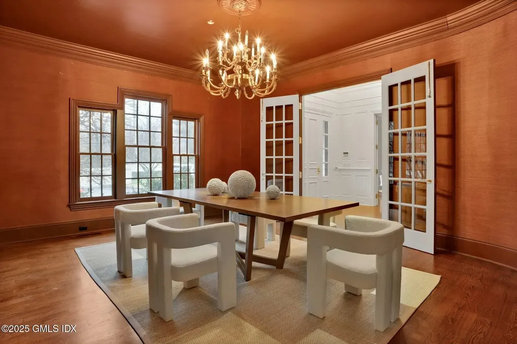 19 Parsonage Road Greenwich CT 06830