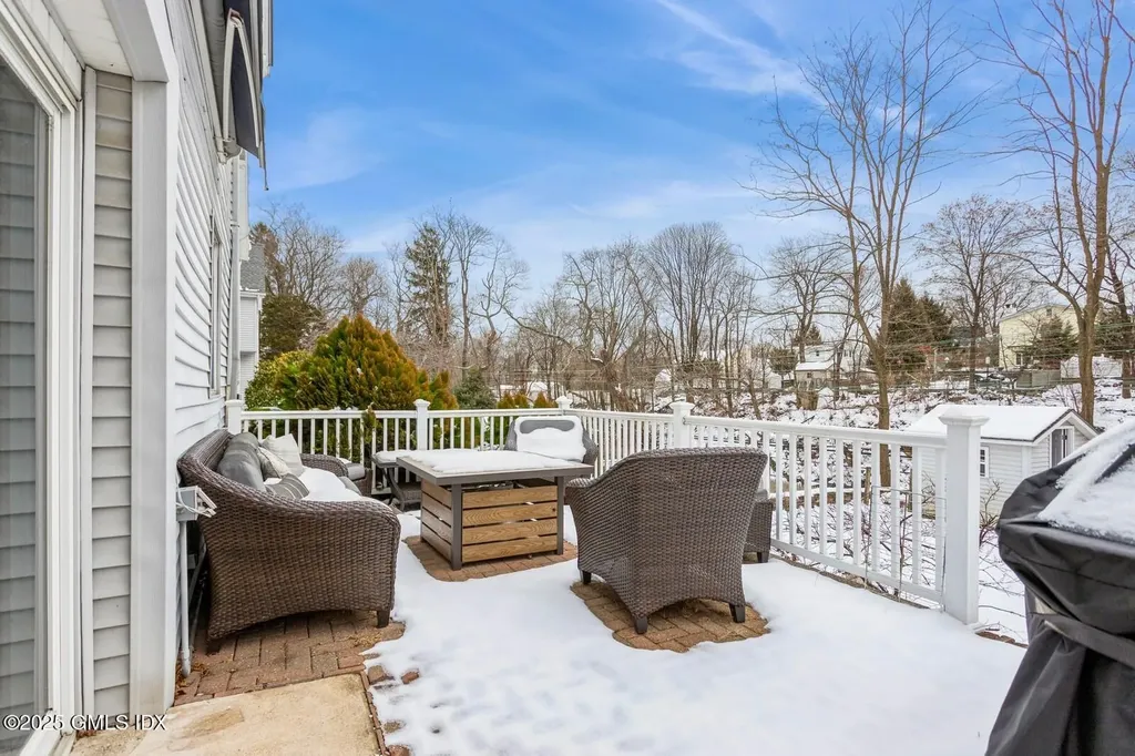 69 View Street West Greenwich CT 06830