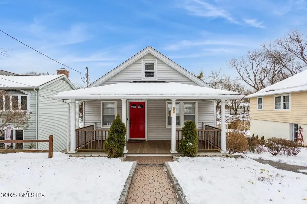 69 View Street West Greenwich CT 06830