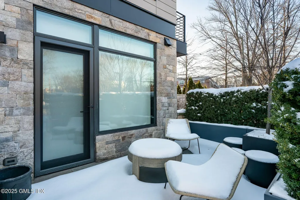 125 Field Point Road Greenwich CT 06830