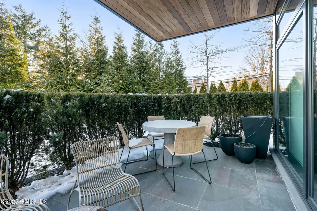 125 Field Point Road Greenwich CT 06830