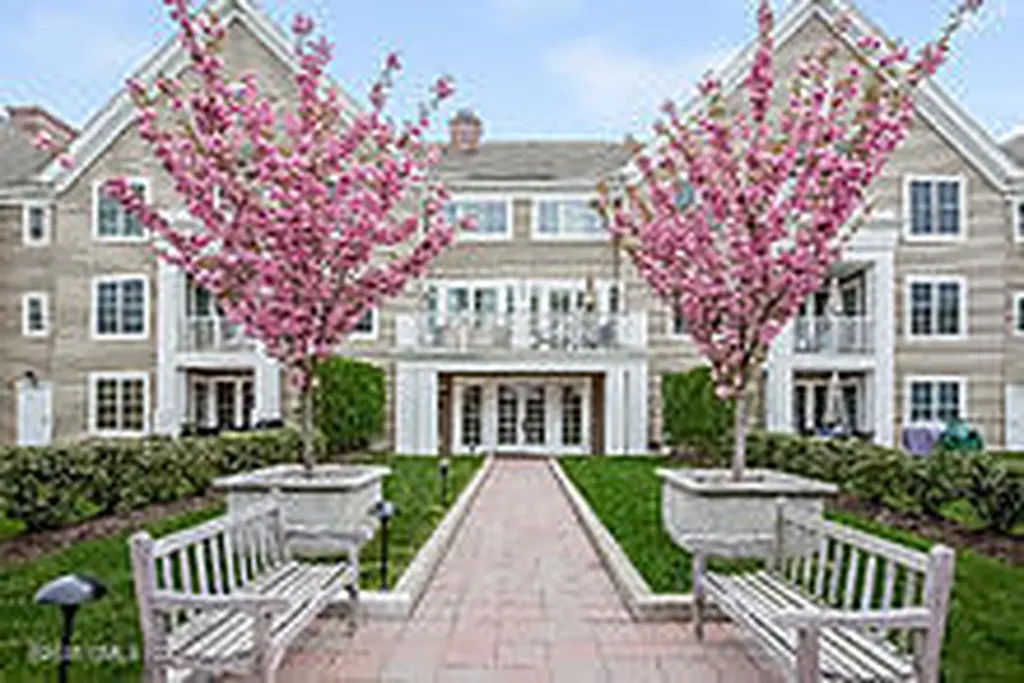 77 Havemeyer Lane Stamford CT 06902