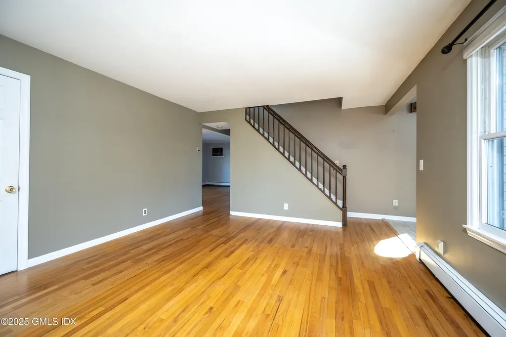 46 Cambridge Road Stamford CT 06902