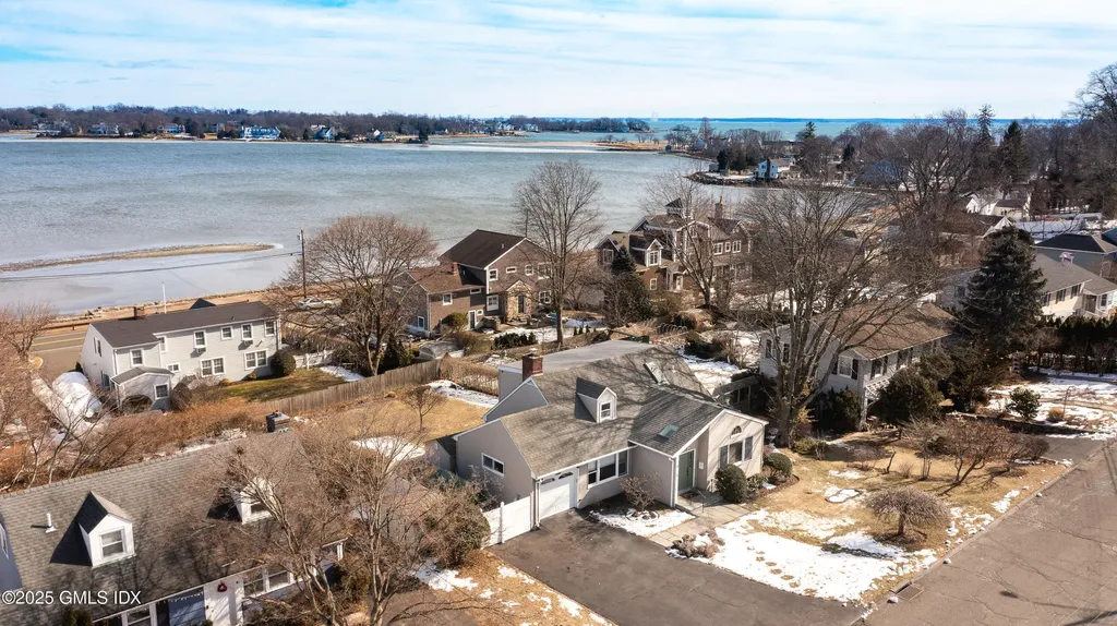 46 Cambridge Road Stamford CT 06902