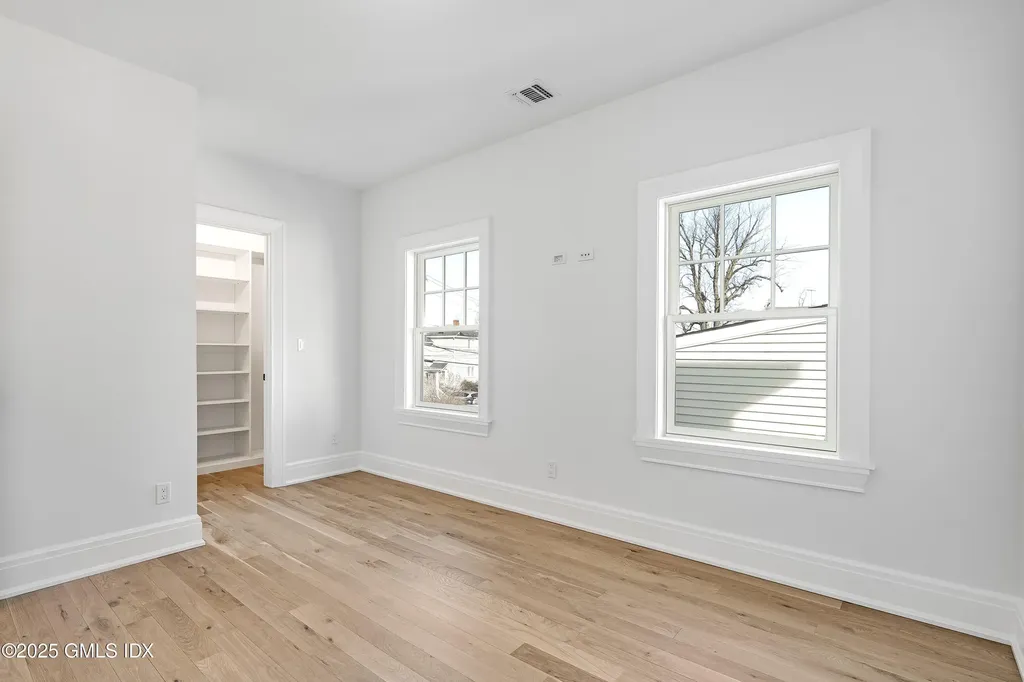 25 Henry Street Greenwich CT 06830