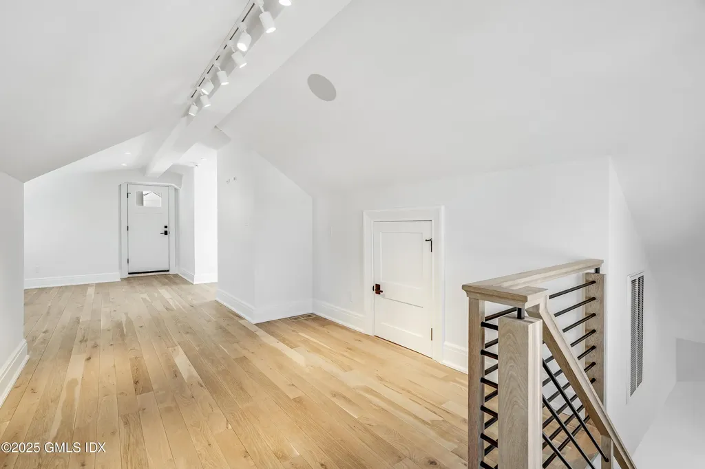 25 Henry Street Greenwich CT 06830